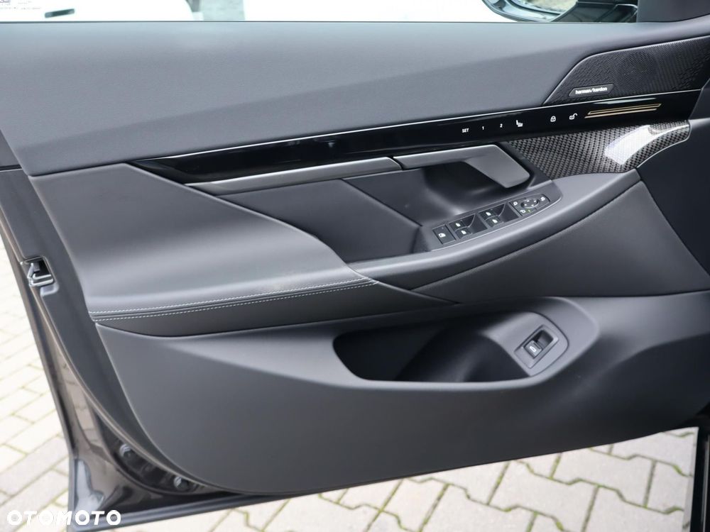 BMW Seria 5 - 17