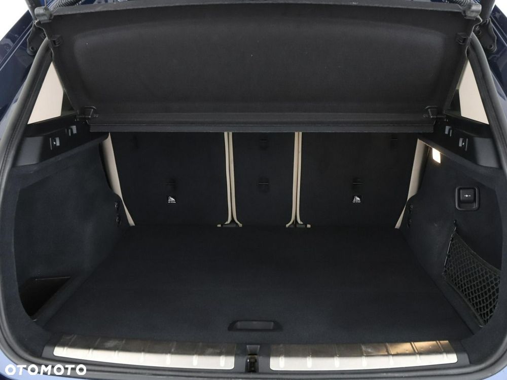 BMW X1 sDrive20d xLine - 21