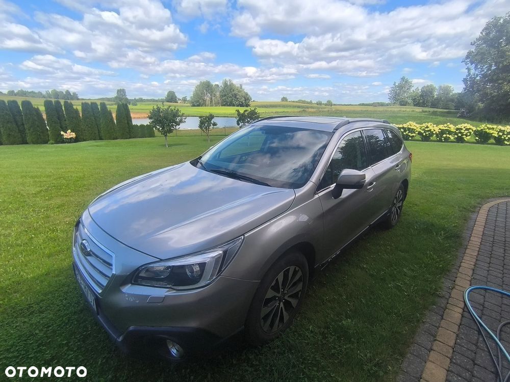 Subaru Outback - 1