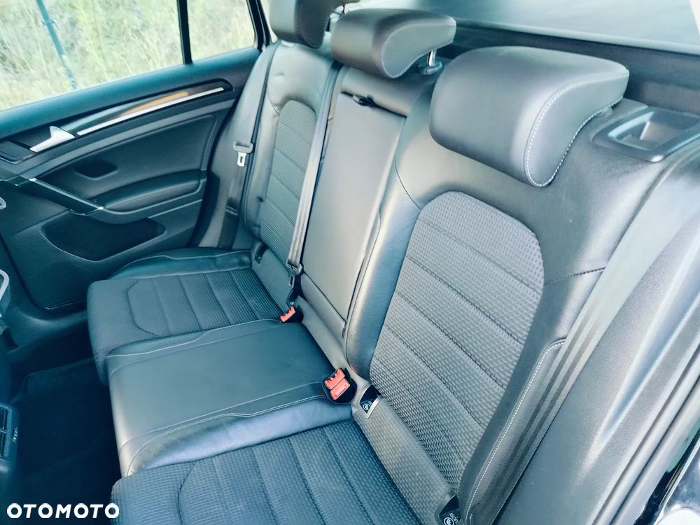 Volkswagen Golf 1.6 TDI BMT Highline - 17