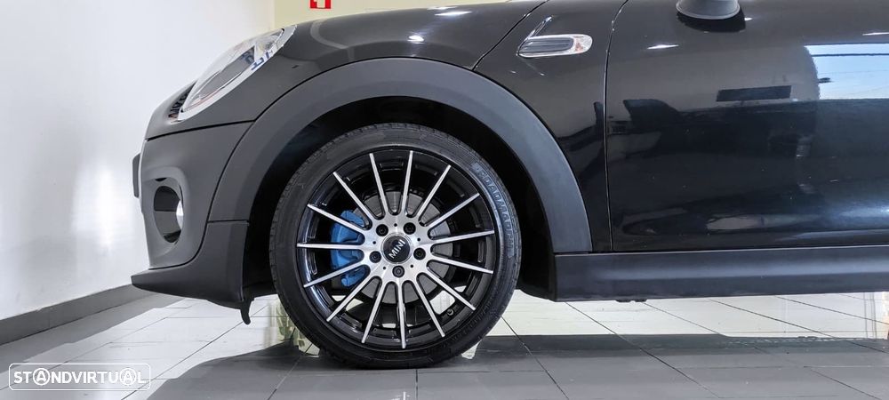 MINI 3 Portas One D - 39