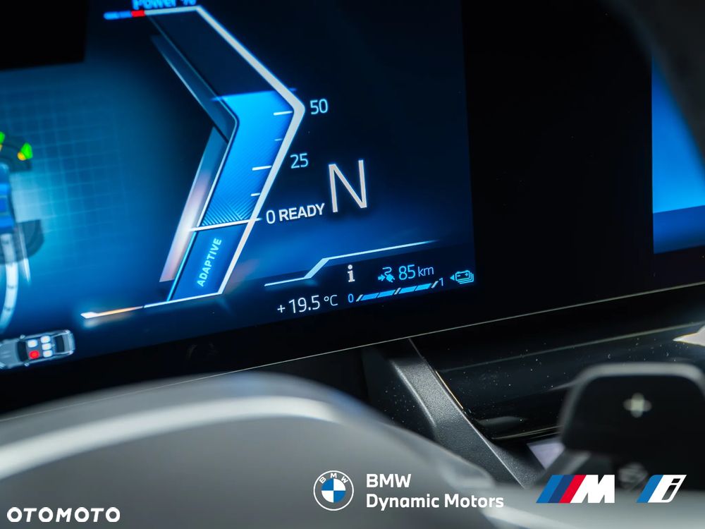 BMW Seria 5 530e xDrive - 32