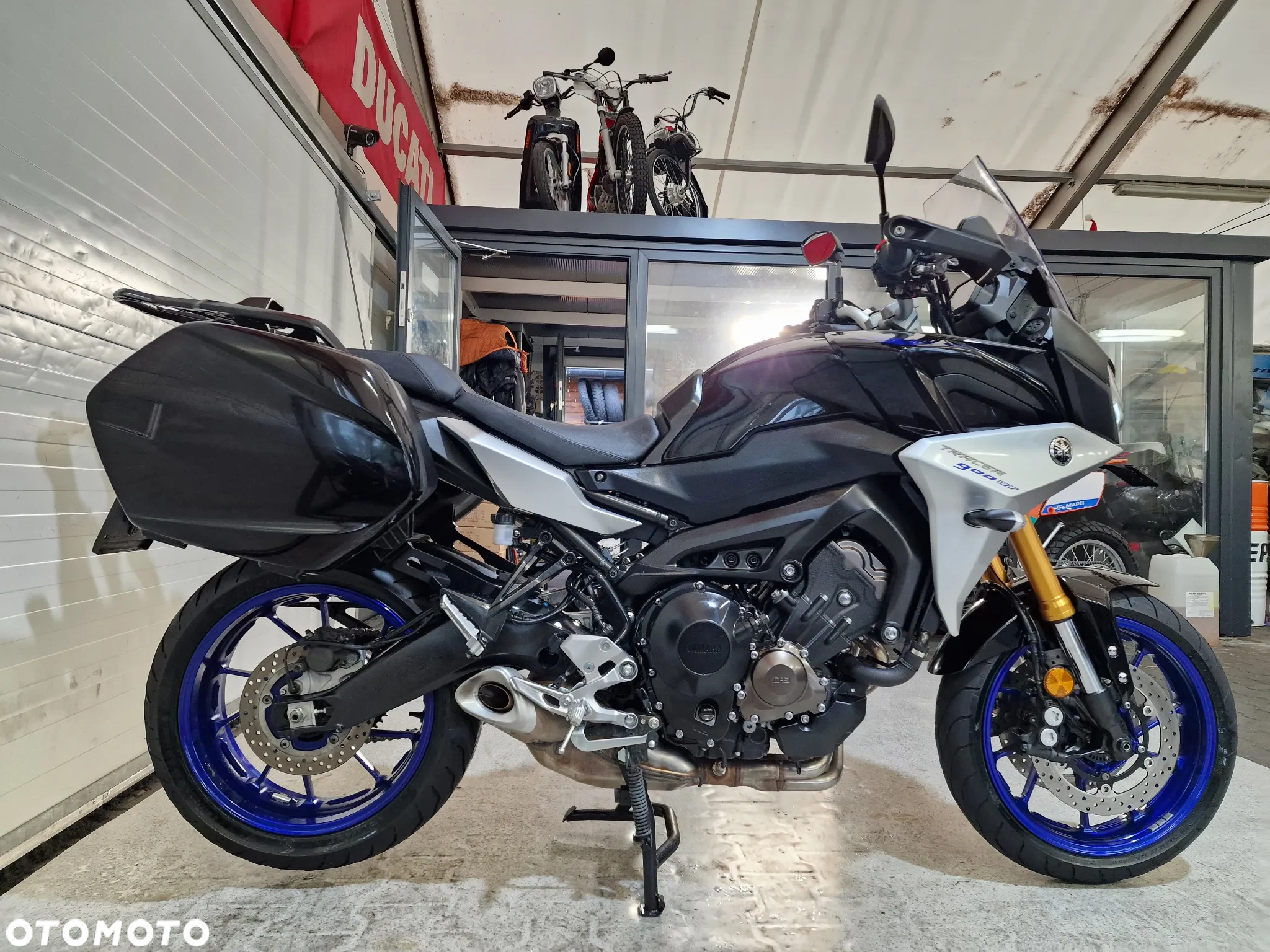 Yamaha MT - 16