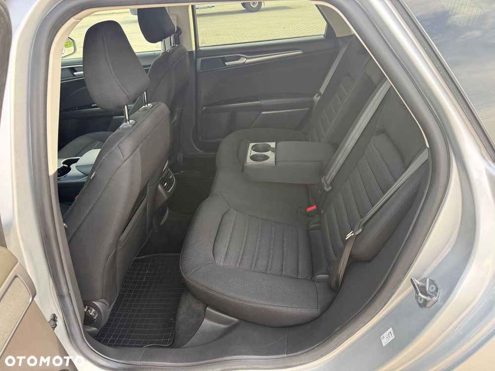 Ford Mondeo 2.0 TDCi STart-Stopp Titanium - 20