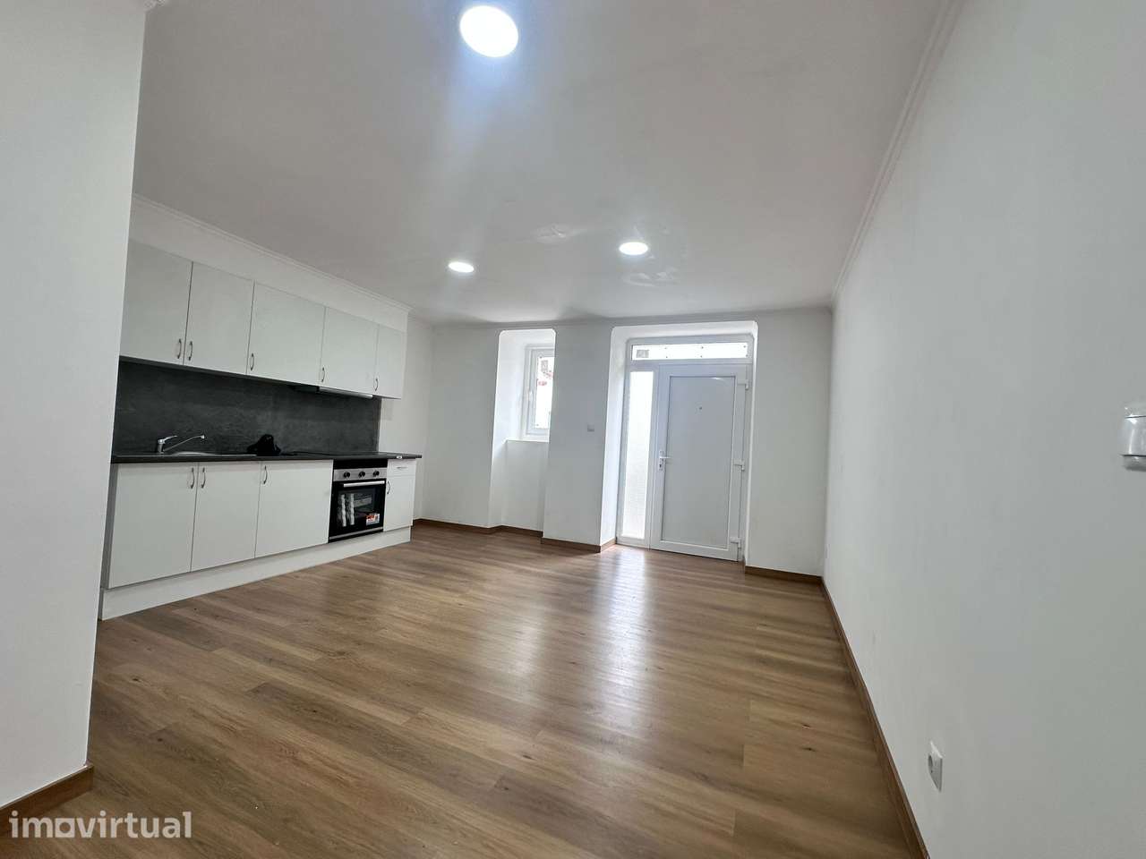 Moradia, 65 m², Camarate, Unhos e Apelação - Grande imagem: 2/31