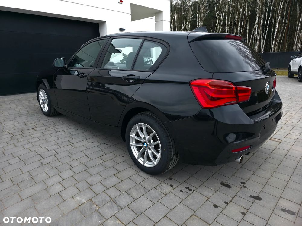 BMW Seria 1 118d Edition Metropolitan - 24