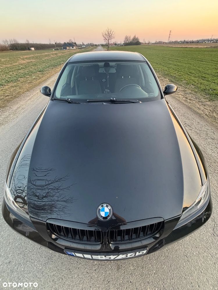 BMW Seria 3 318i - 17