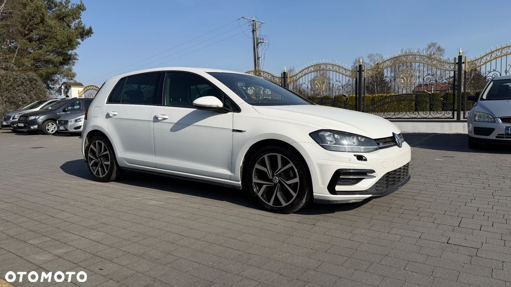Volkswagen Golf - 4