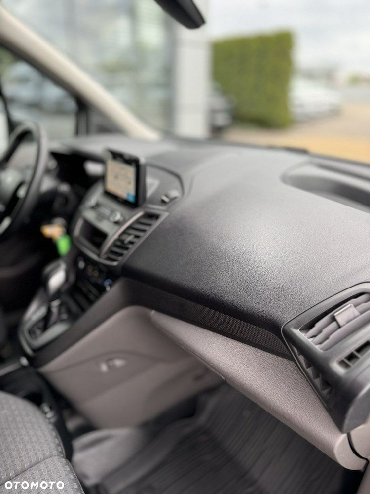 Ford Transit Connect - 14