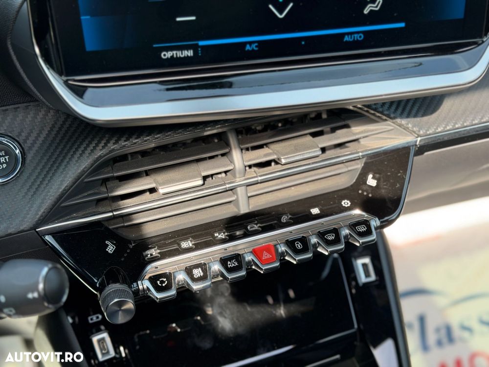 Peugeot 2008 1.2L PureTech 130 S&S EAT8 GT - 20