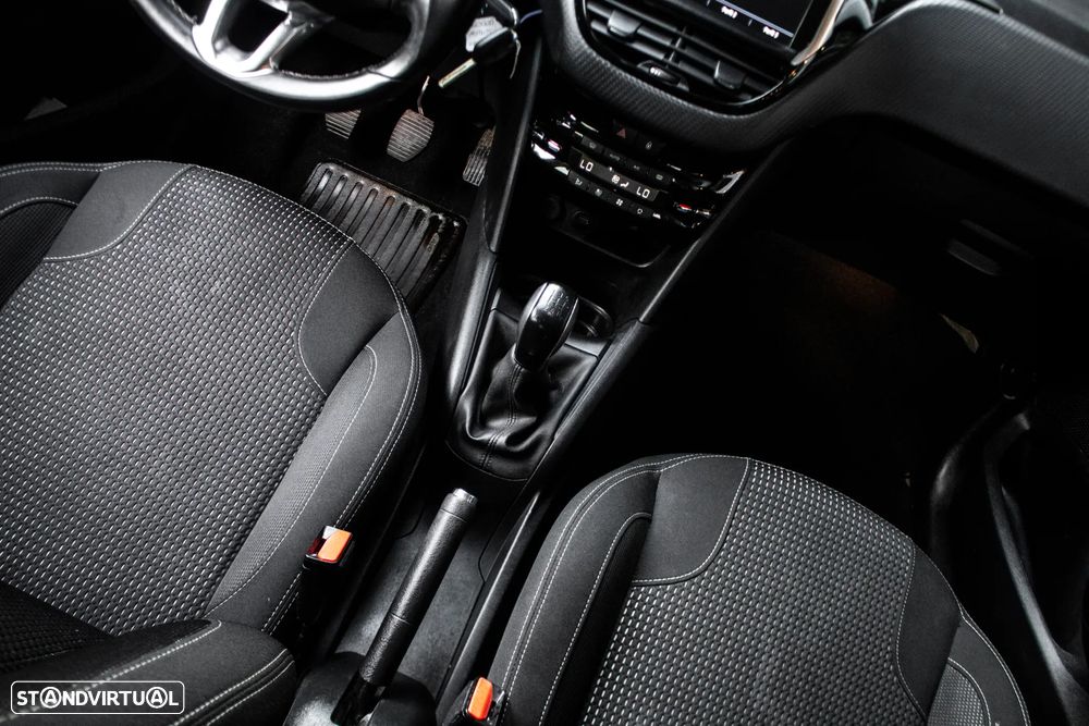 Peugeot 208 1.2 PureTech Active - 31