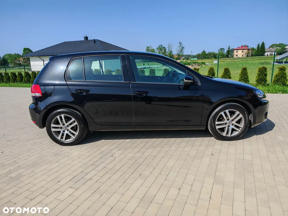 Volkswagen Golf 1.6 Comfortline - 16
