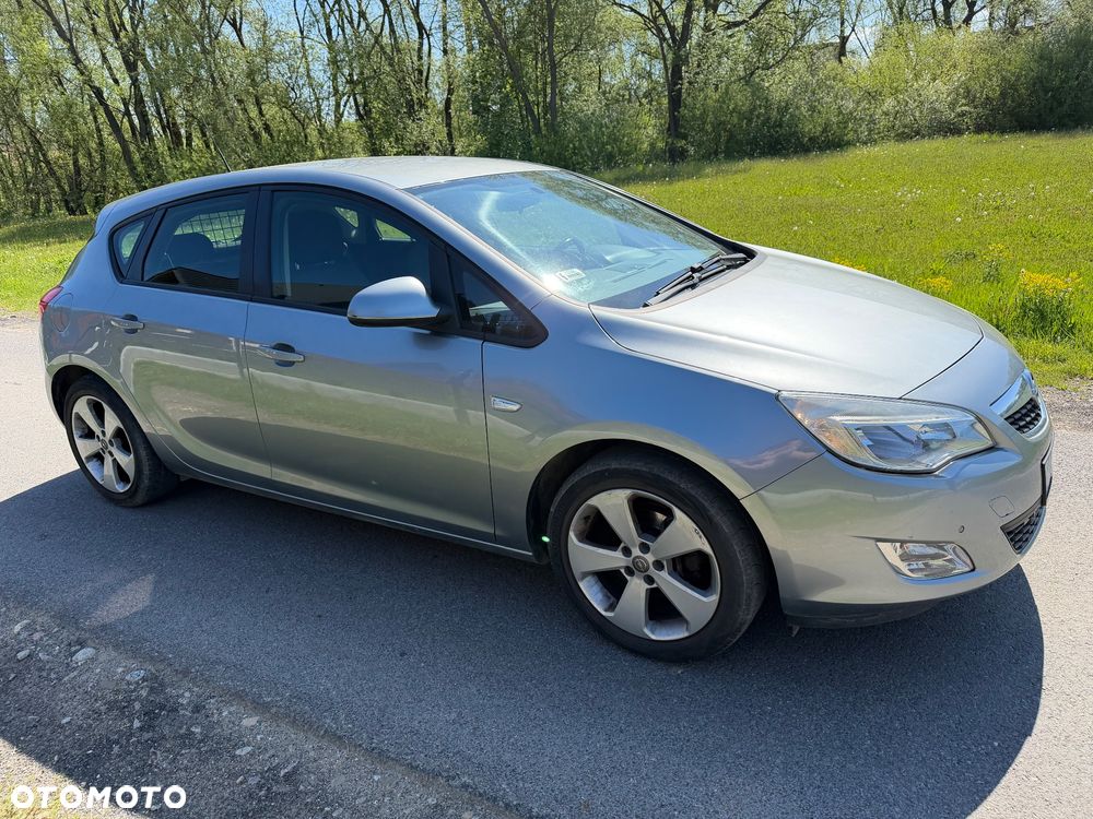 Opel Astra 1.4 Essentia - 2