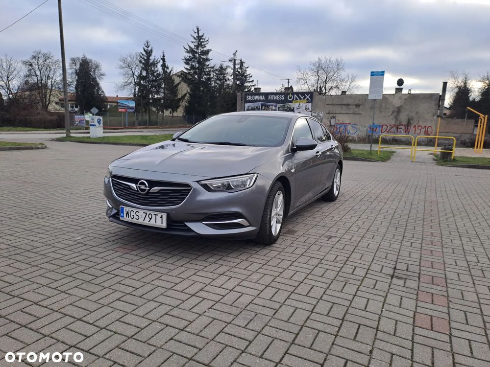 Opel Insignia - 11