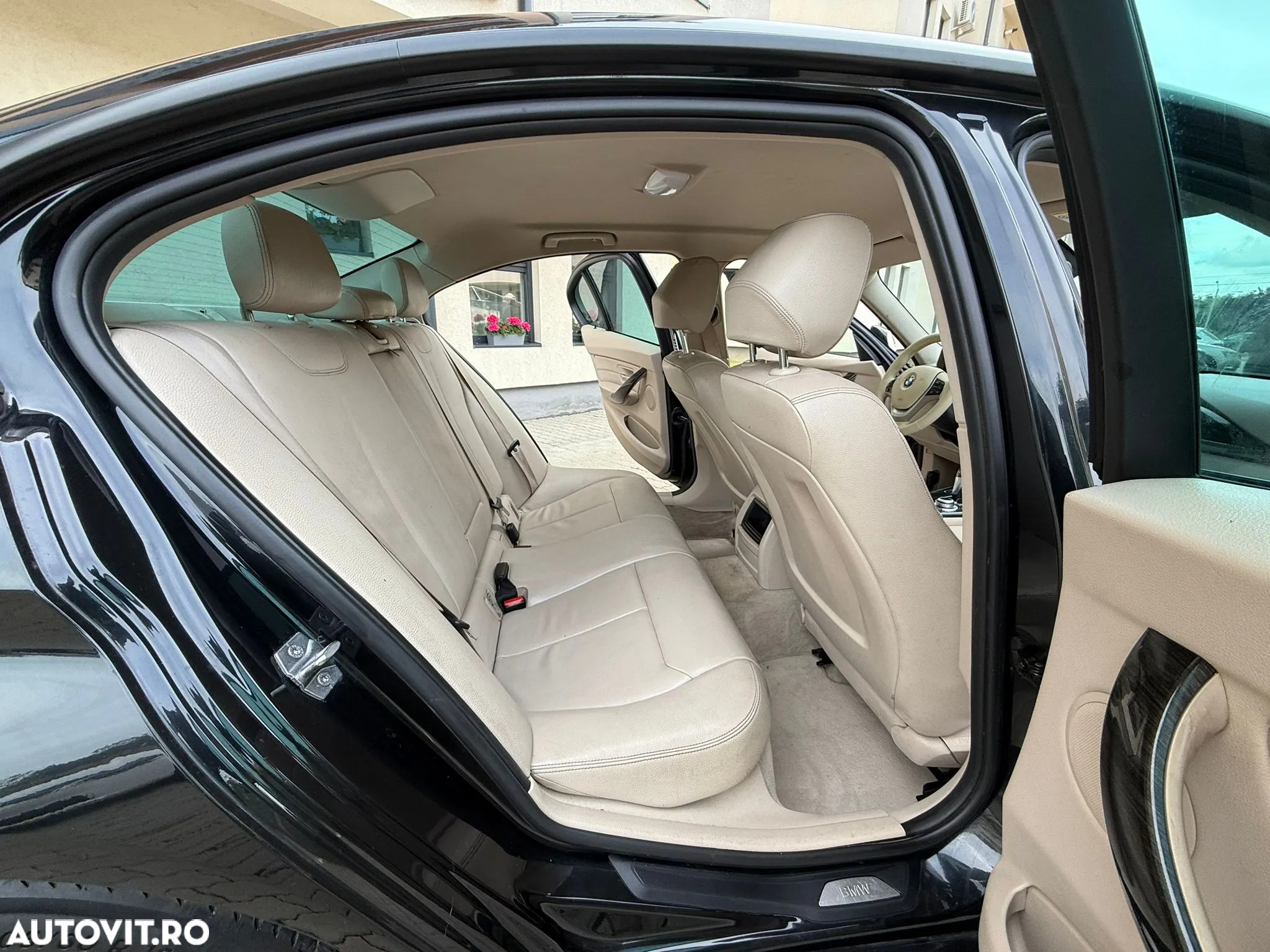 BMW Seria 3 - 9