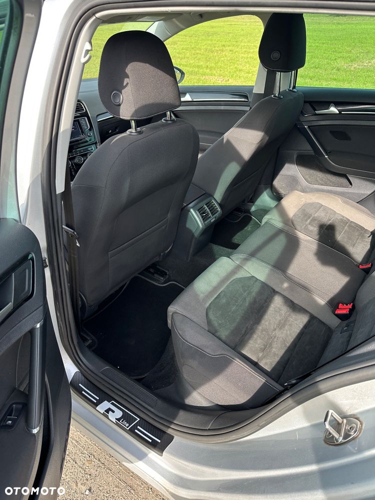 Volkswagen Golf - 16