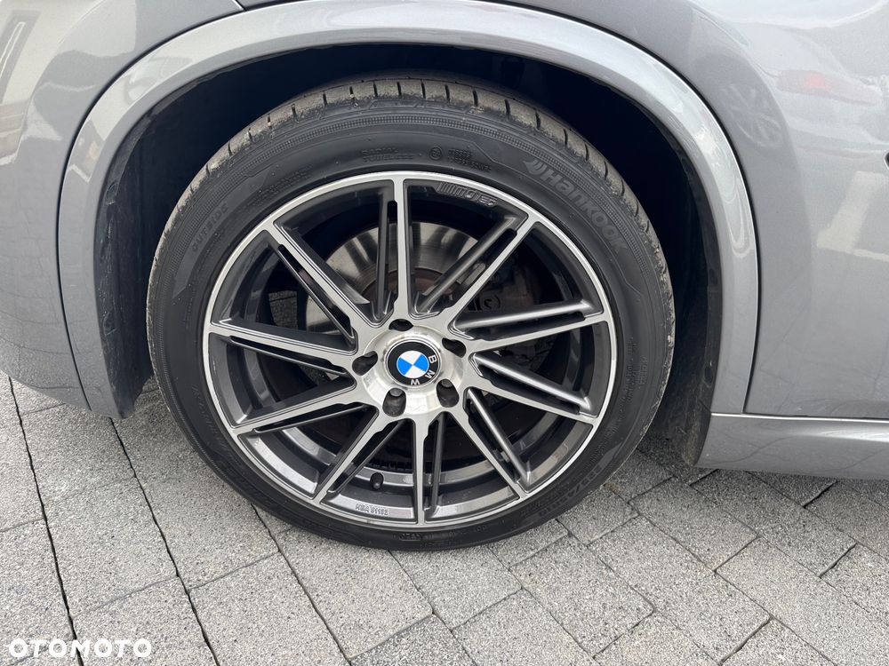 BMW X1 xDrive18d Sport Line - 30