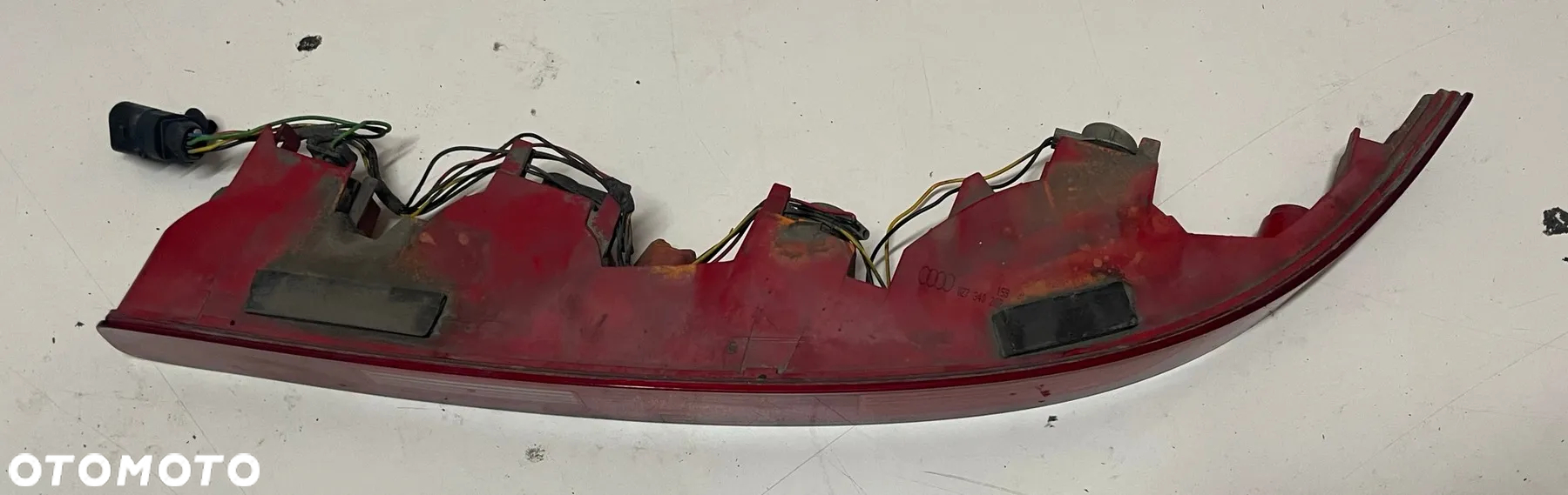 Audi Q7 4L lampa tylna prawa lewa w zderzak oryginalna - 2