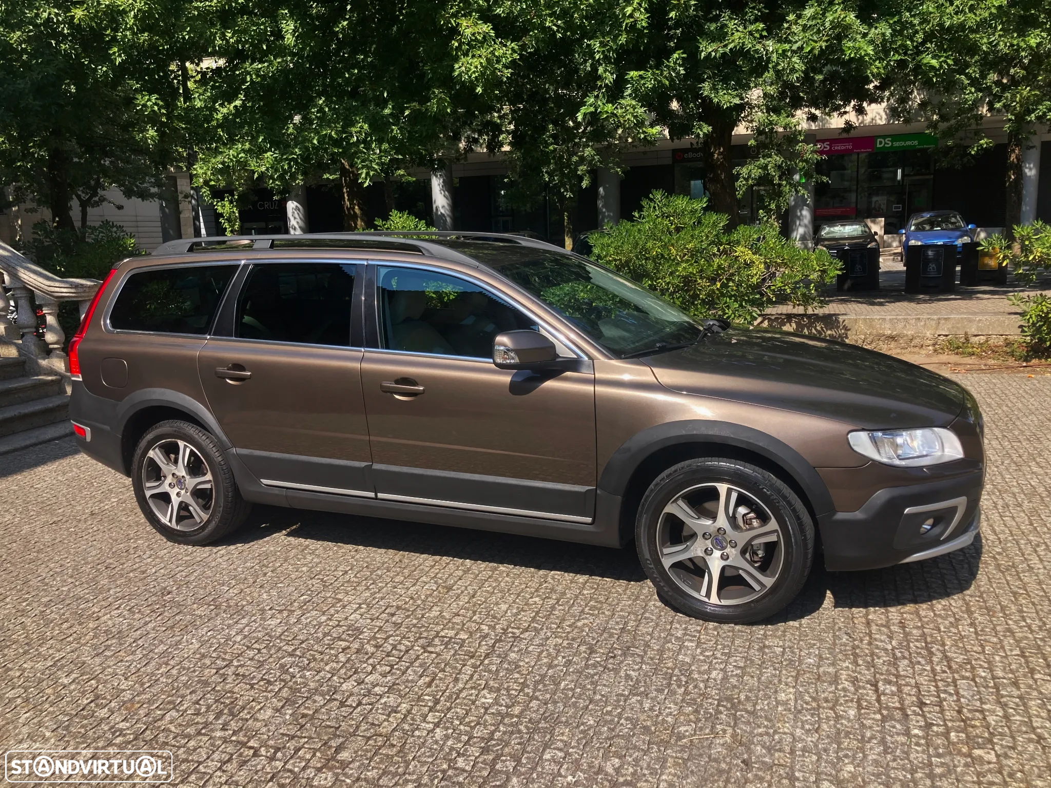 Volvo XC 70 2.0 D4 Summum - 21