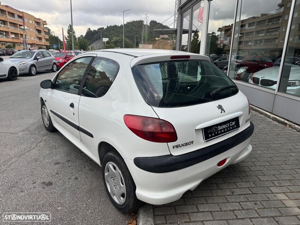 Peugeot 206 1.4 HDi XR Présence - 7