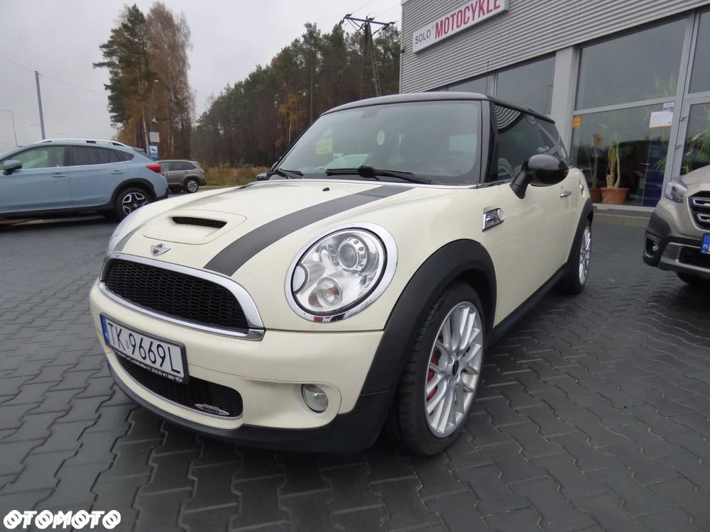 MINI John Cooper Works - 11