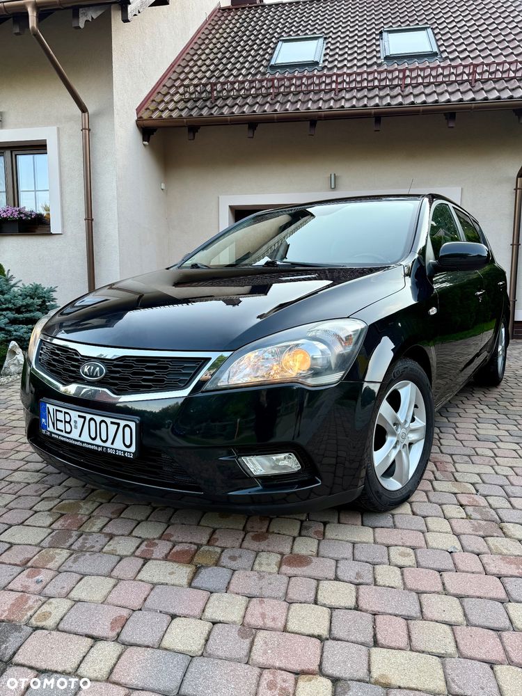 Kia Ceed 1.4 CVVT Attract - 2