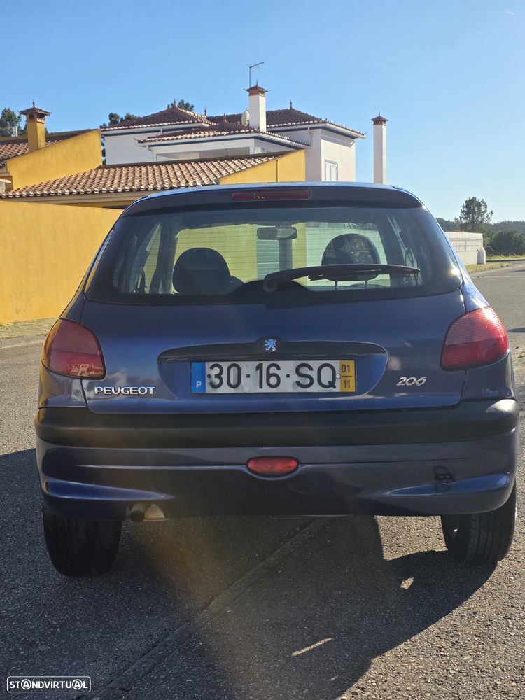 Peugeot 206 1.9 D XR Présence - 3