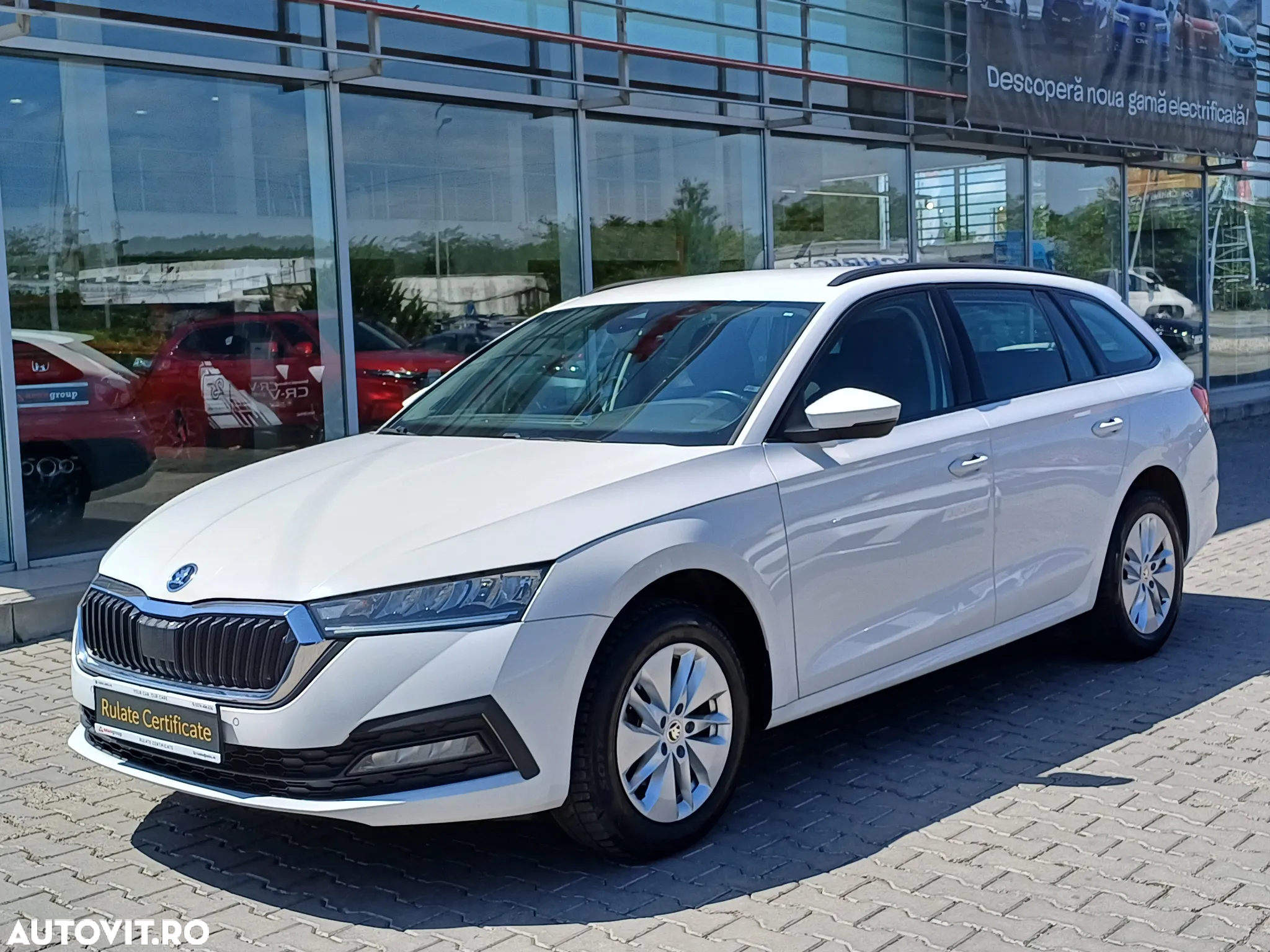 Skoda Octavia Combi 2.0 TDI Ambition - 2