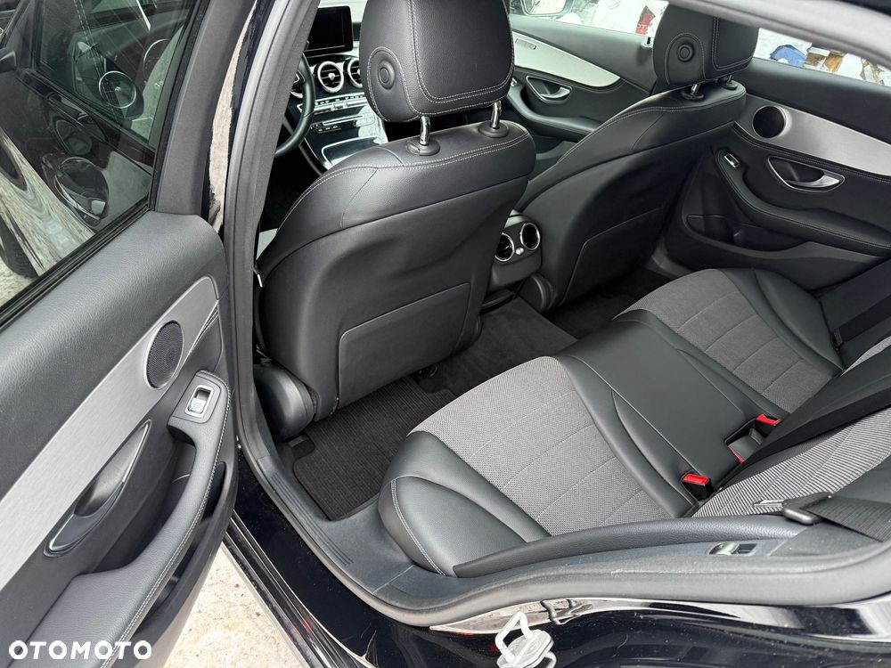Mercedes-Benz Klasa C 200 (BlueTEC) d 7G-TRONIC Exclusive - 13