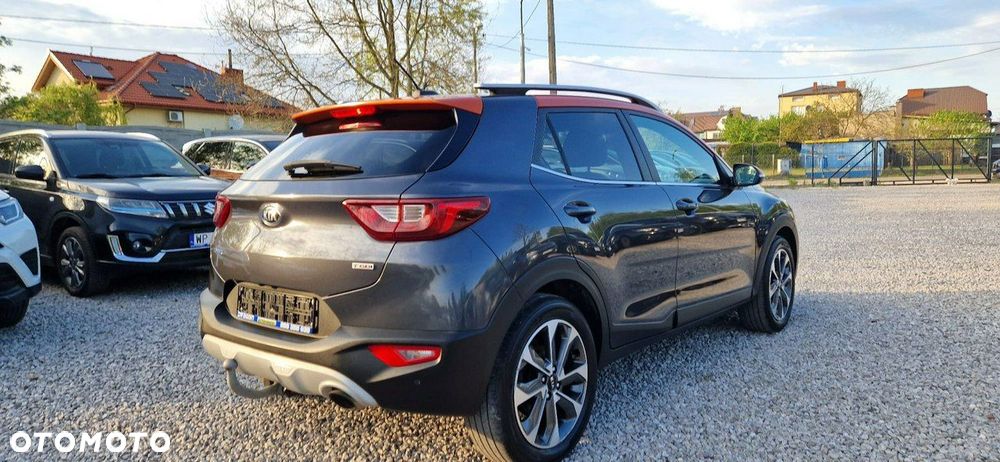 Kia Stonic - 12