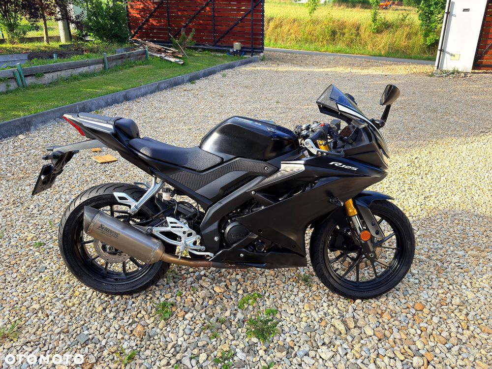 Yamaha YZF - 6