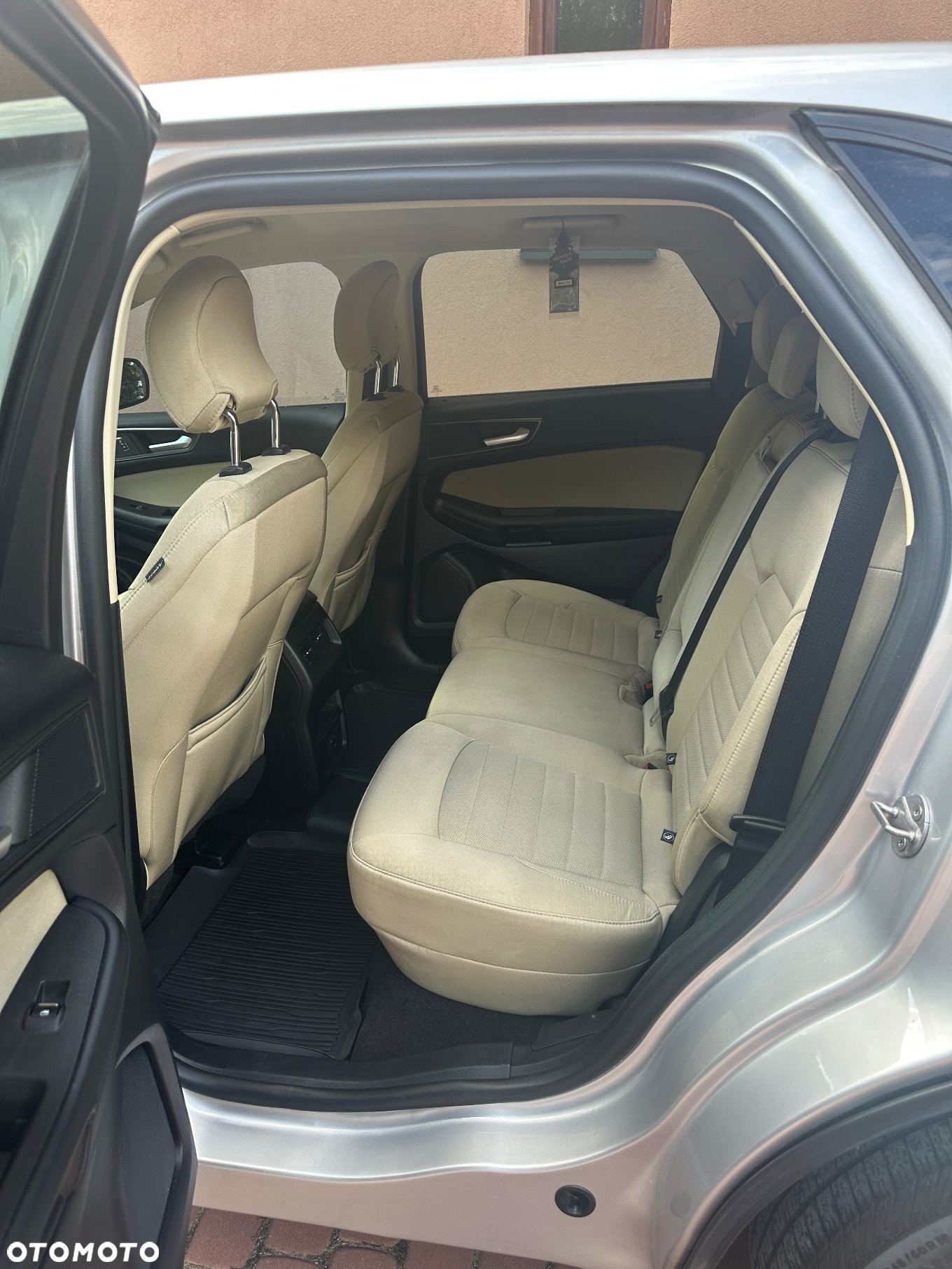 Ford Edge - 13