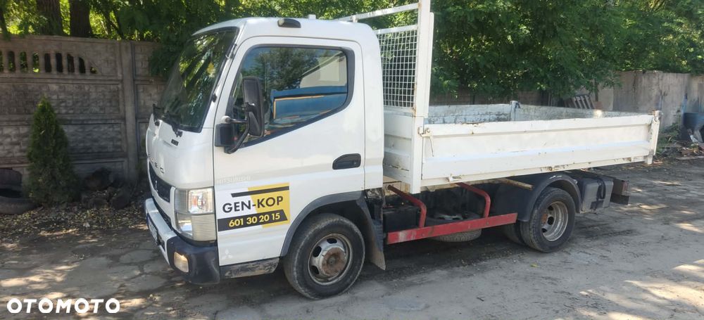 Mitsubishi Canter fuso - 8