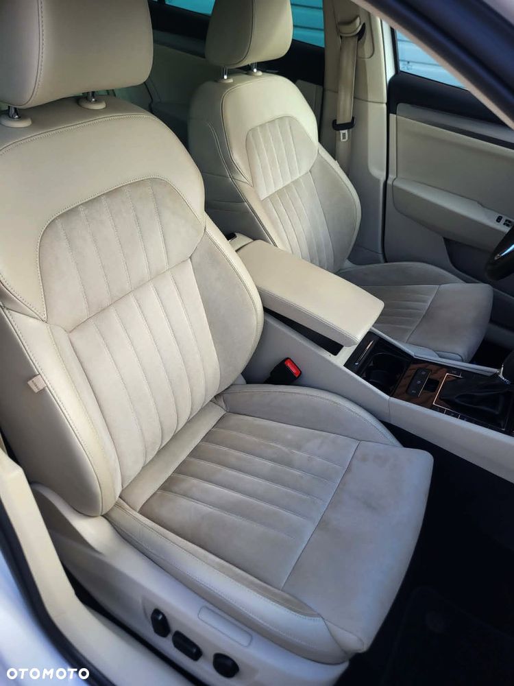 Skoda Superb 2.0 TDI DSG Premium Edition - 7