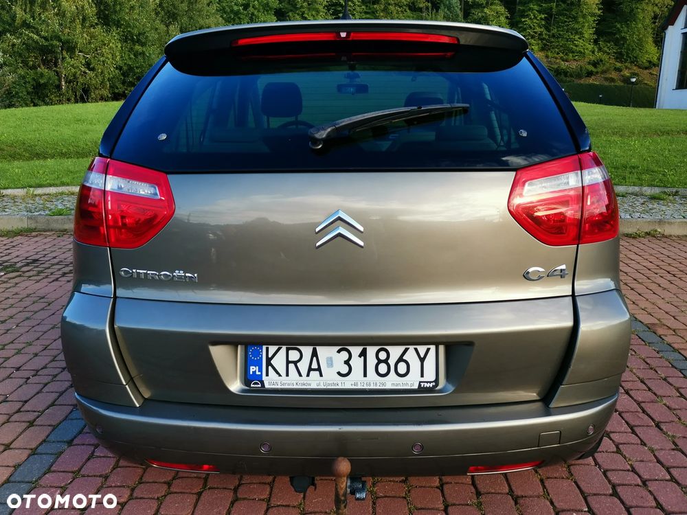 Citroën C4 Picasso - 11