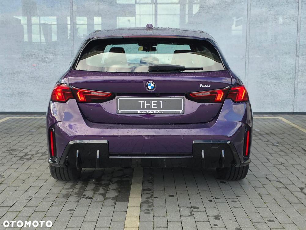 BMW Seria 1 120 mHEV - 6
