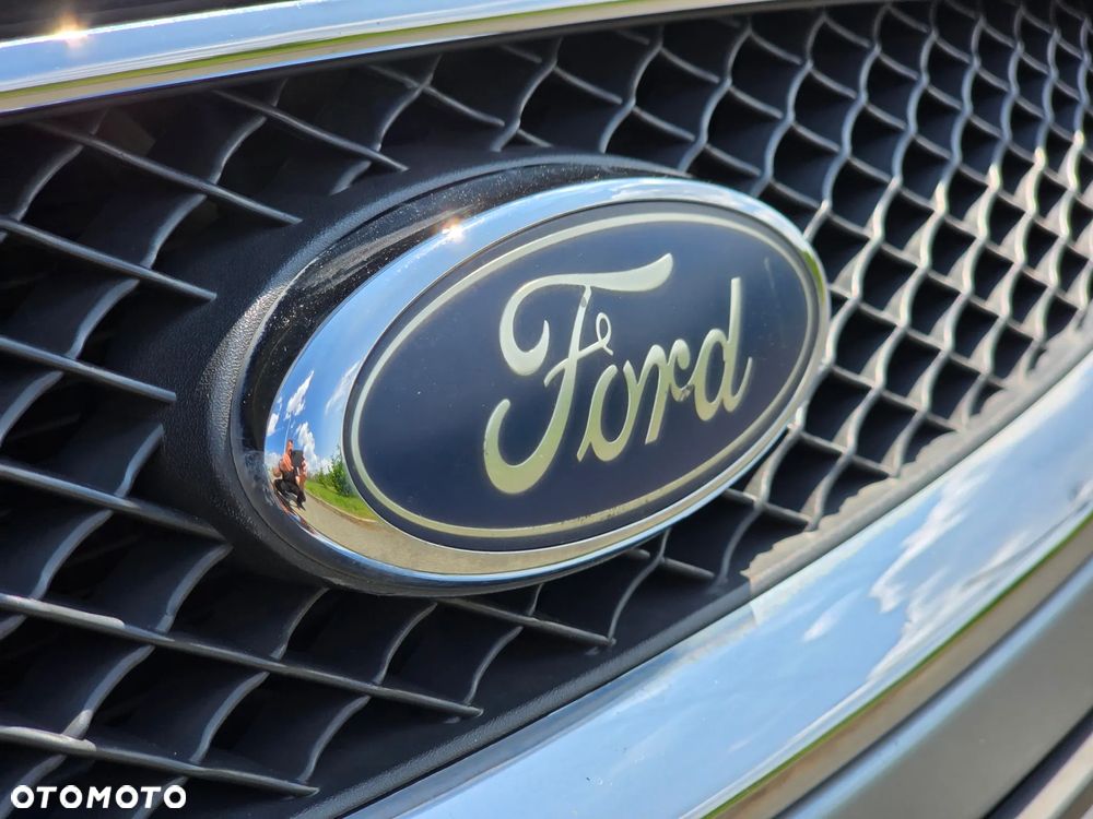 Ford Focus 1.8 Trend - 32