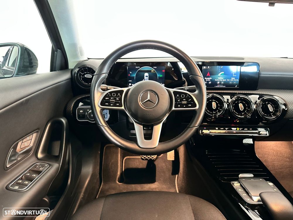 Mercedes-Benz A 180 7G-DCT Edition 2021 - 19