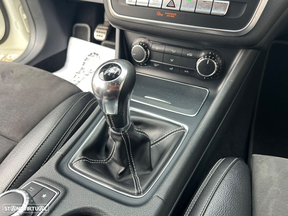 Mercedes-Benz CLA 180 d AMG Line - 21