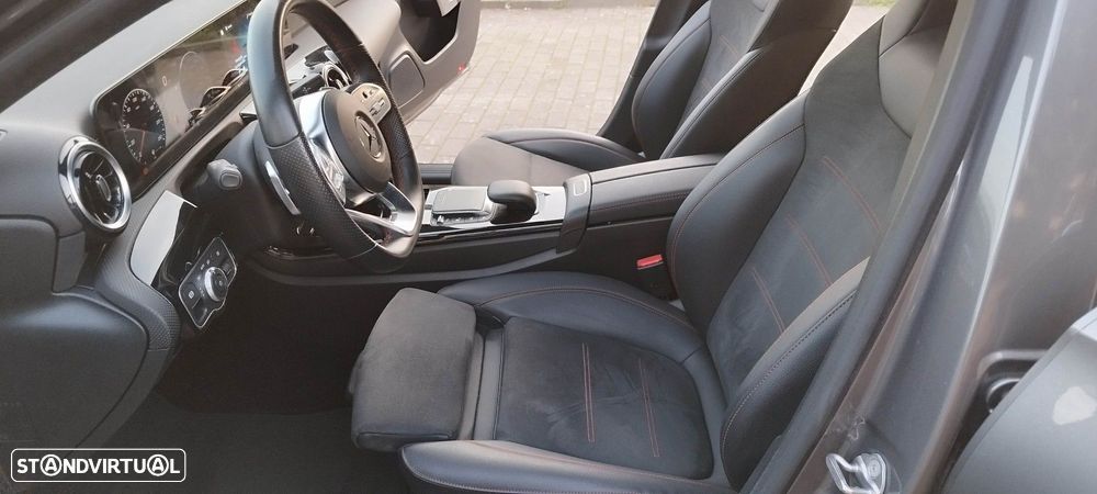 Mercedes-Benz A 250 e AMG Line - 18