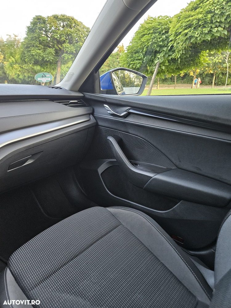 Skoda Octavia 2.0 TDI Style - 24