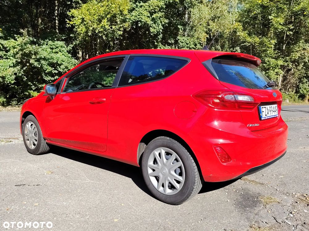 Ford Fiesta - 12