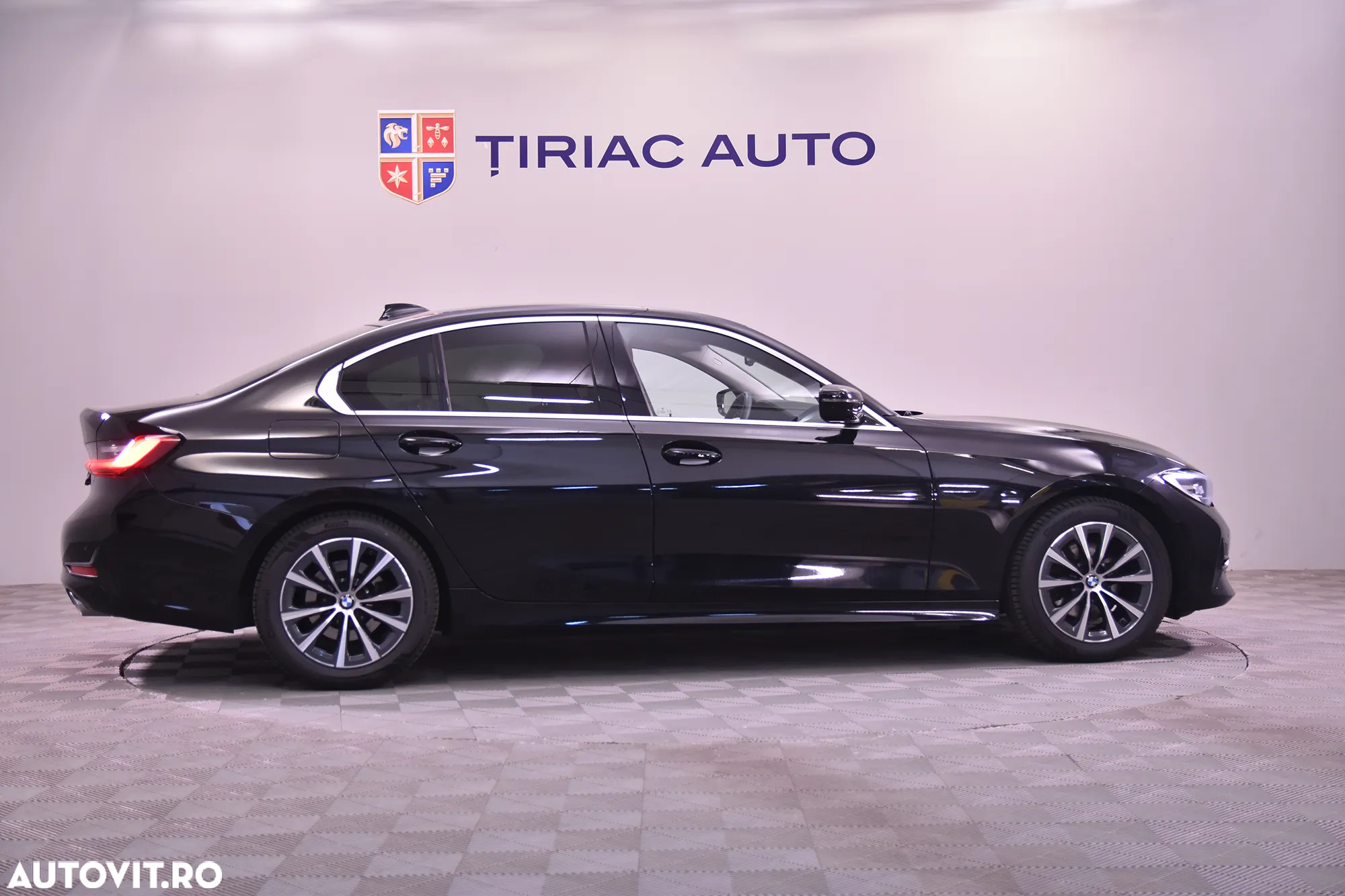 BMW Seria 3 320d AT MHEV - 6