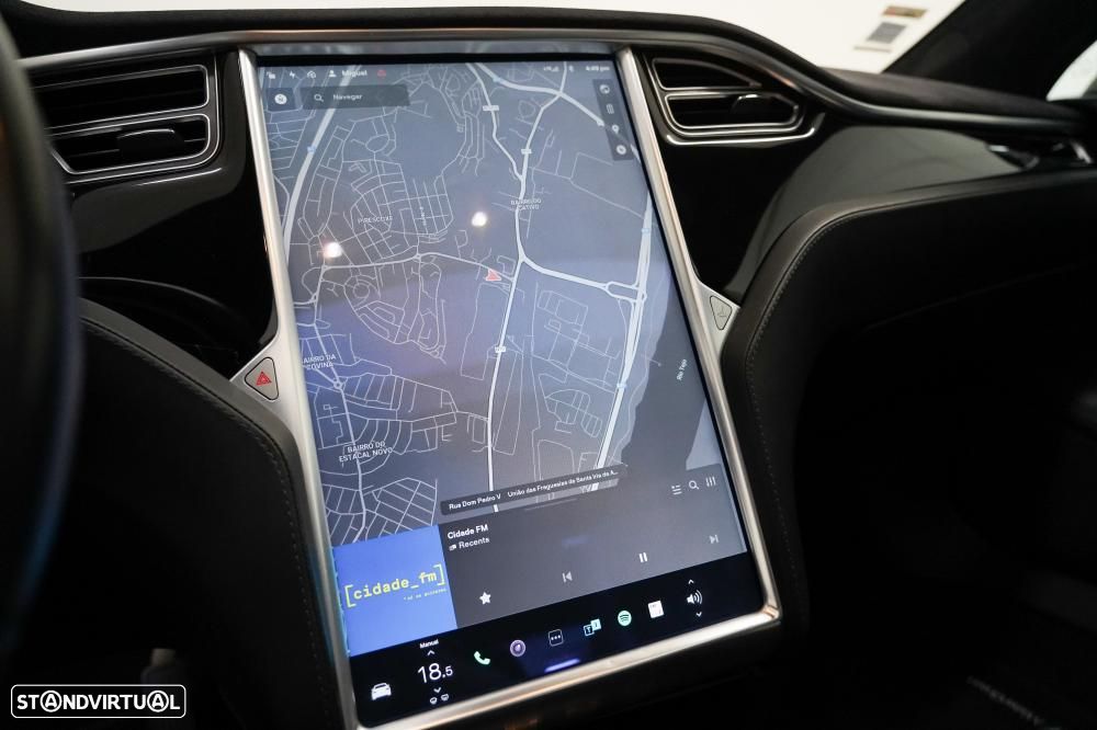 Tesla Model S 70 - 10