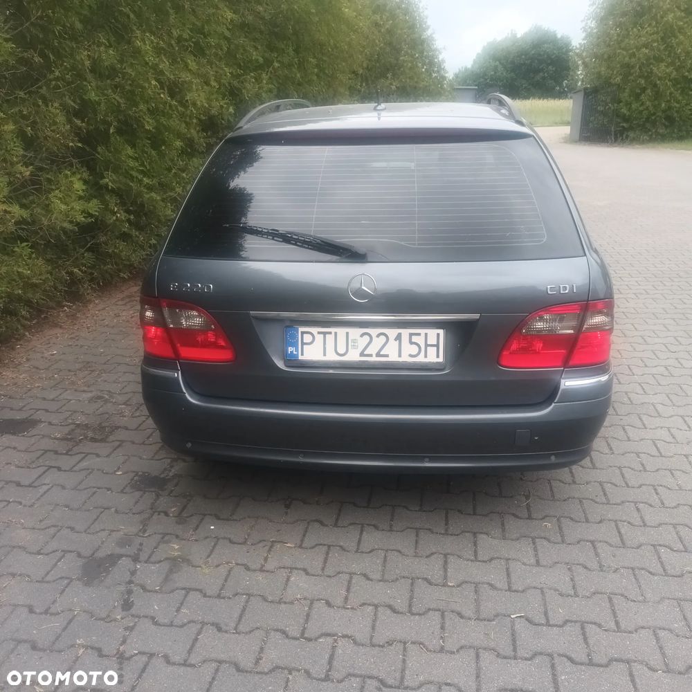 Mercedes-Benz Klasa E 220 CDI Automatik Classic - 12