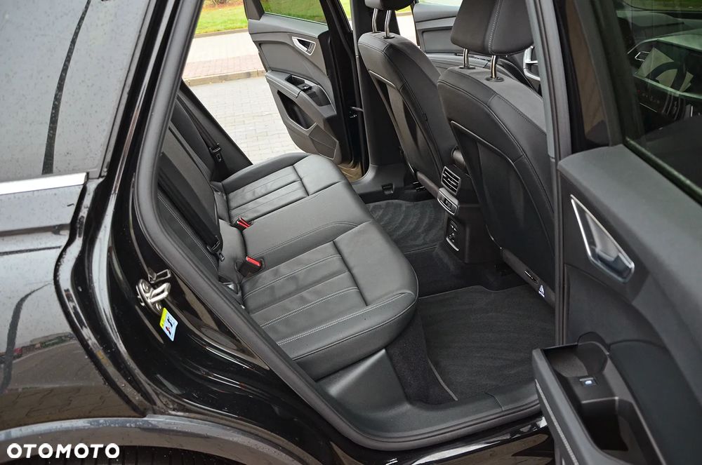 Audi Q4 e-tron 35 52kWh Advanced - 18