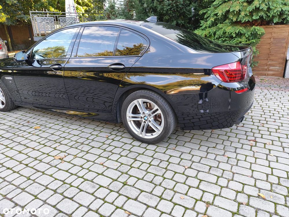 BMW Seria 5 520d xDrive - 3