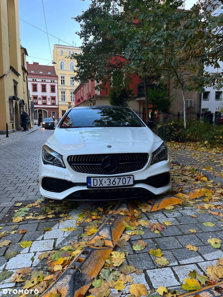 Mercedes-Benz CLA 200 7G-DCT AMG Line - 7