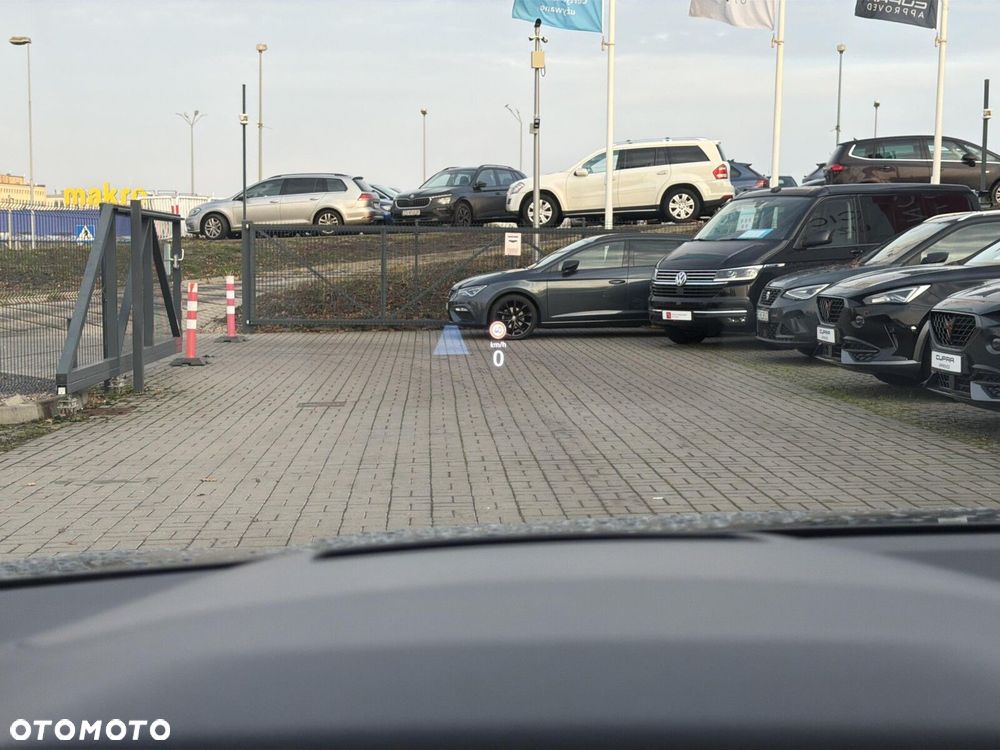 Volkswagen Golf - 15