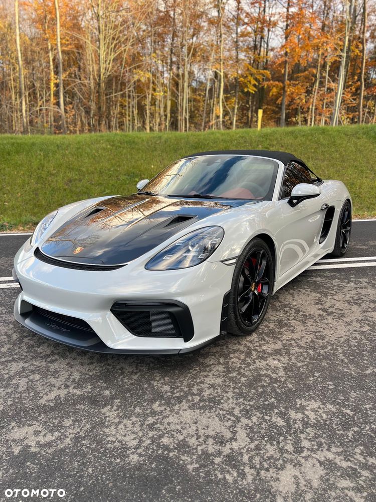 Porsche 718 Spyder - 1